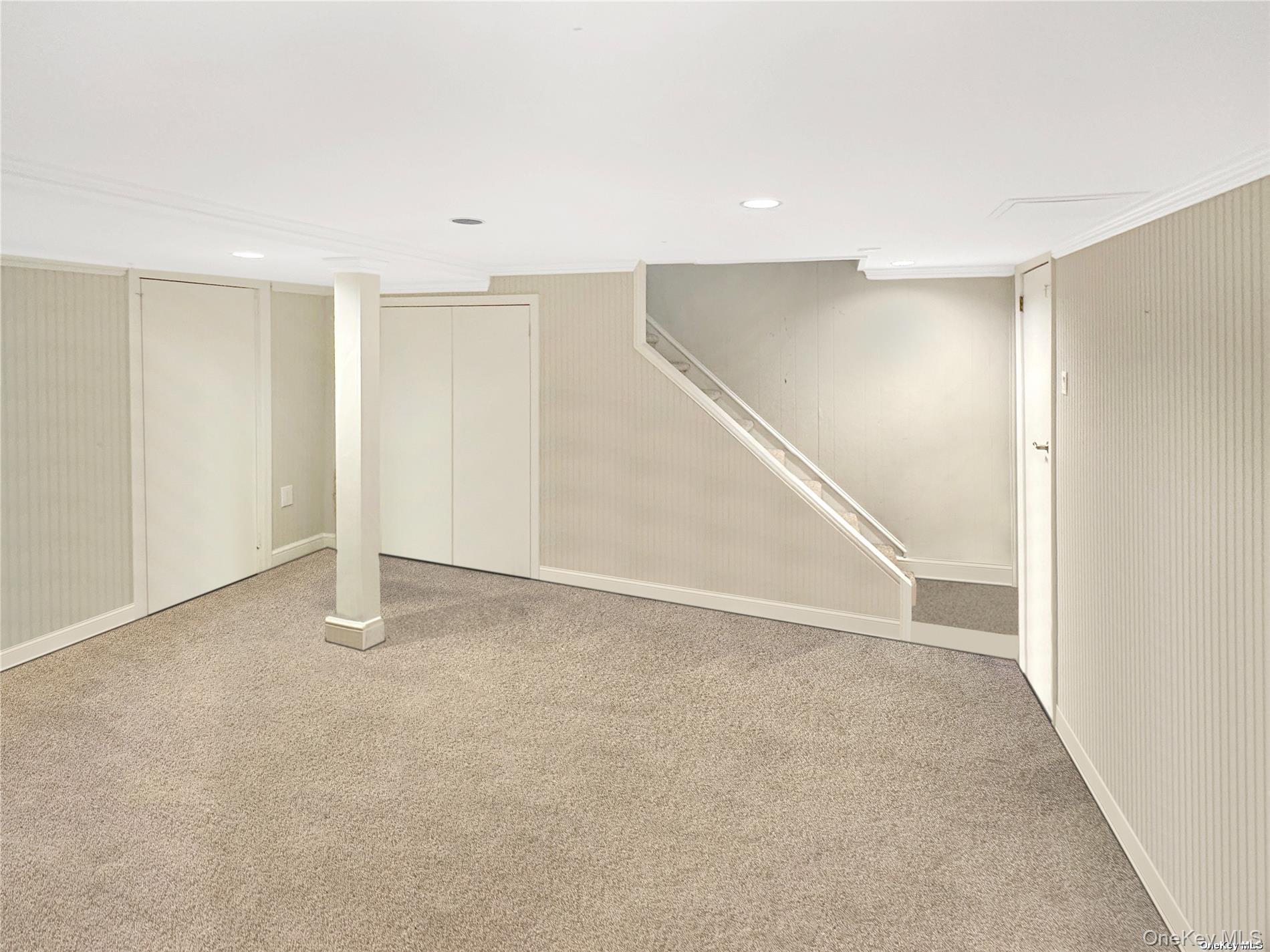 2517 Rockville Centre Parkway