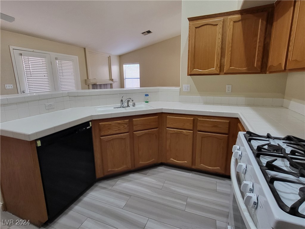 3627 South Riley Street