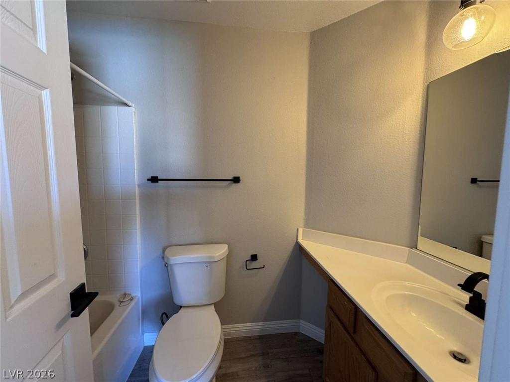 6065 Washland Drive 102