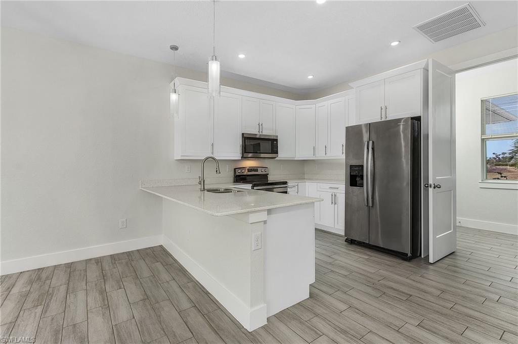2135 NW 19th AVE
