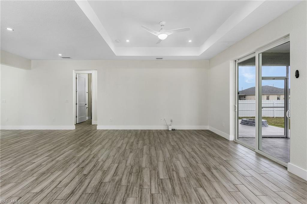 2135 NW 19th AVE