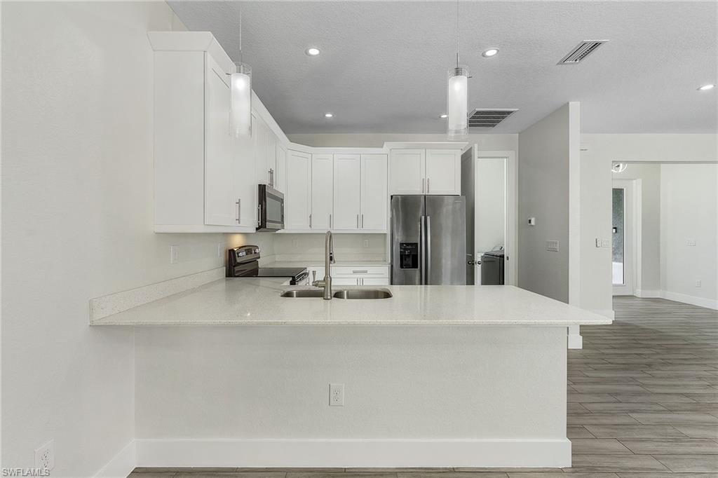 2135 NW 19th AVE