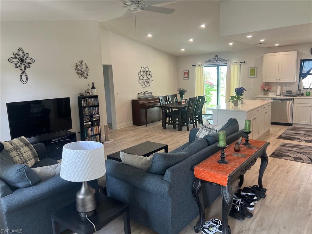 3141 Orange Grove TRL