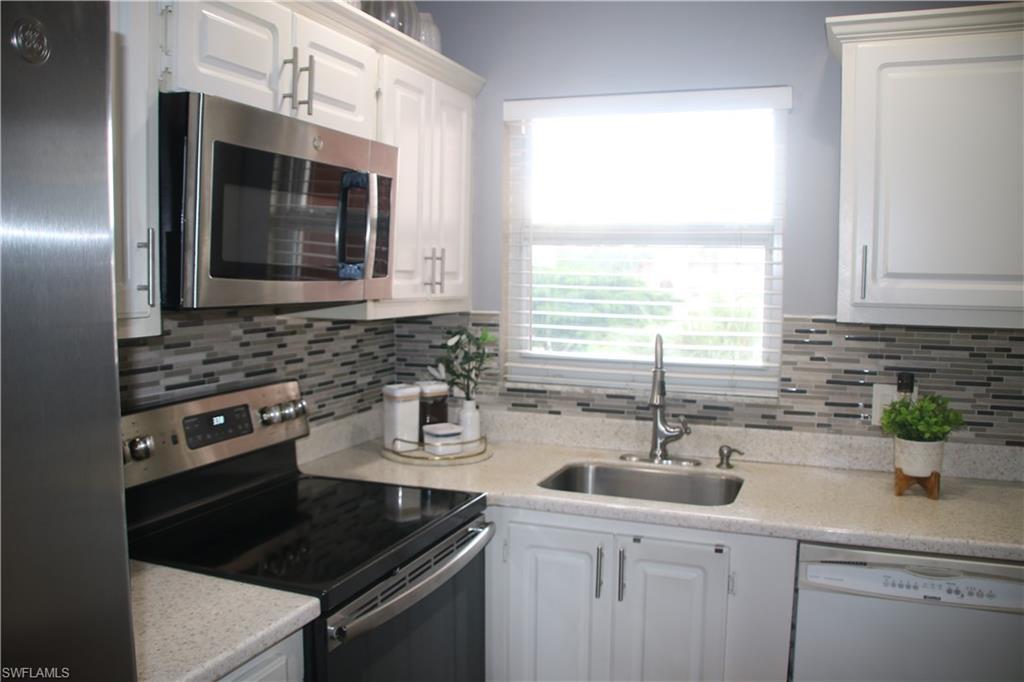 200 Turtle Lake CT # 301
