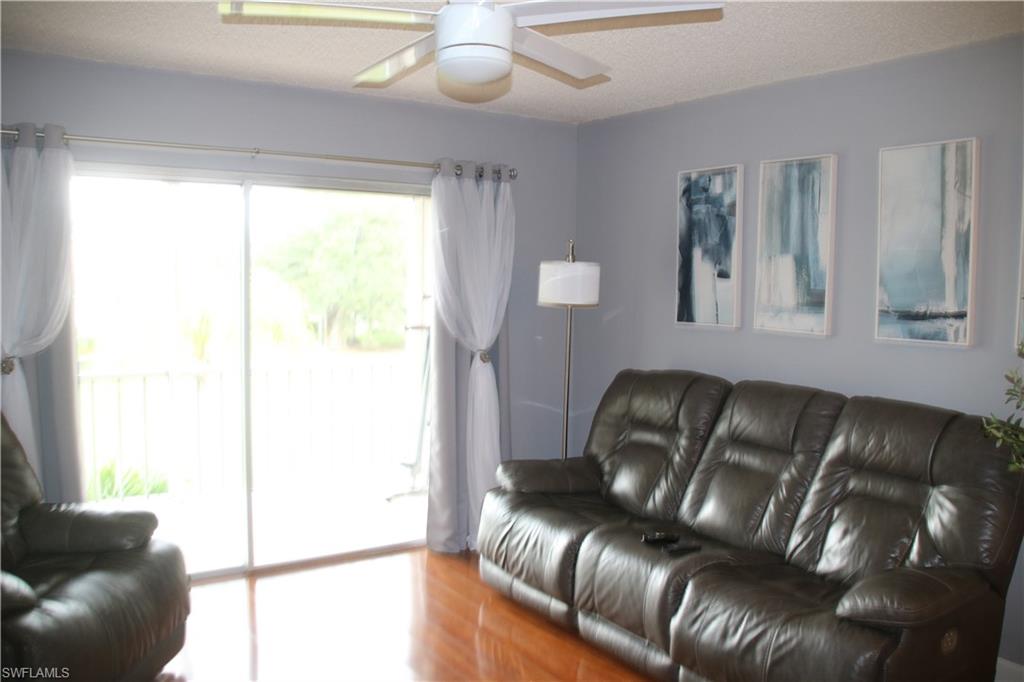 200 Turtle Lake CT # 301