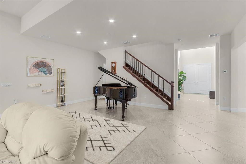 19098 Aqua Shore DR