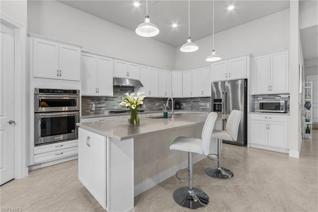 19098 Aqua Shore DR