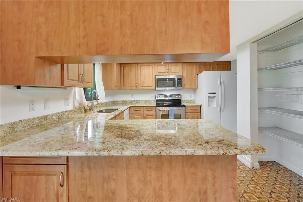 17556 Laurel Valley RD