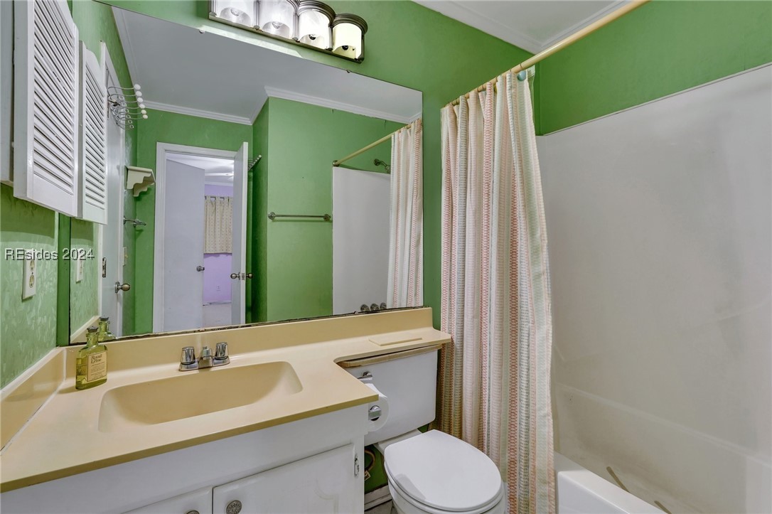 40 Folly Field Road Unit: B150