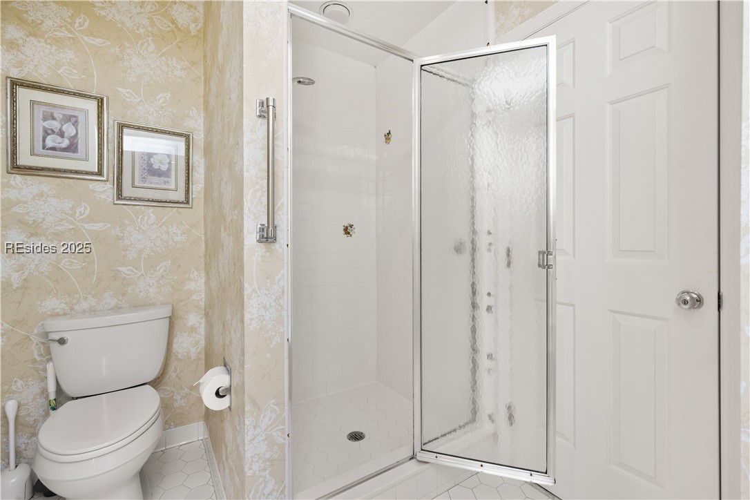 15 Oyster Bay Place
