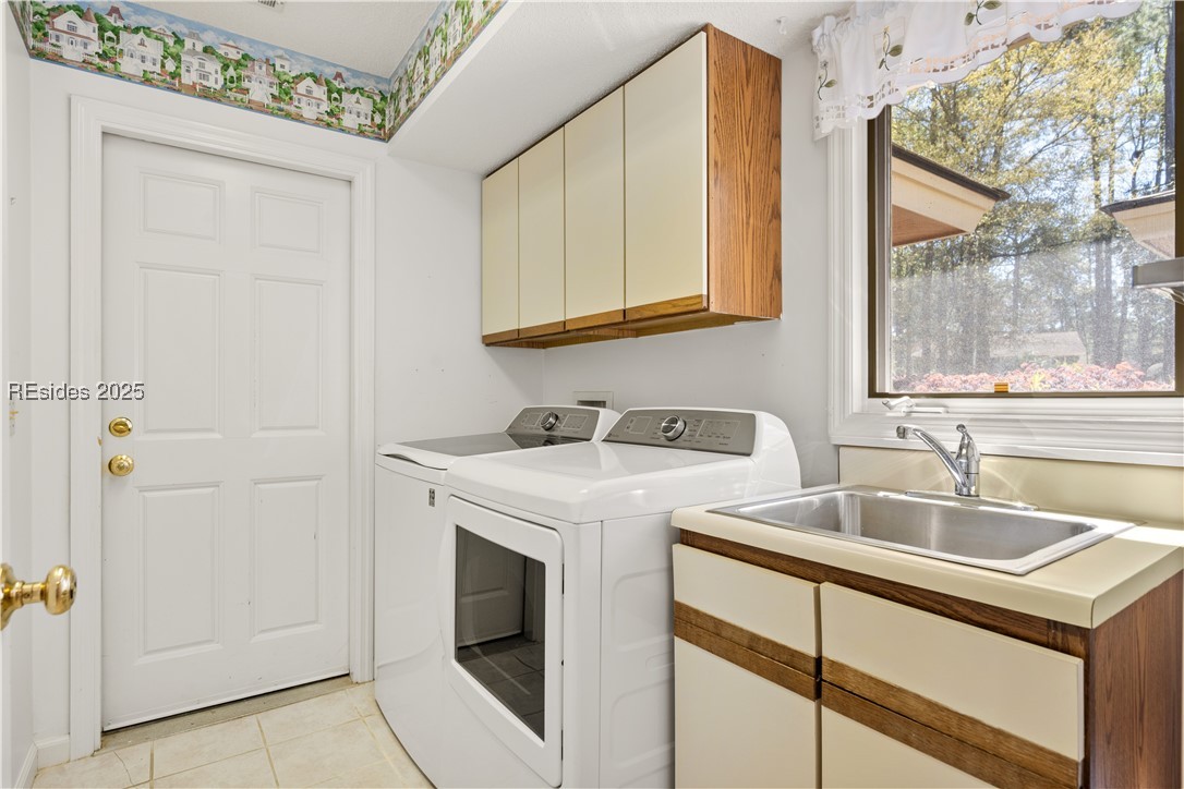 15 Oyster Bay Place