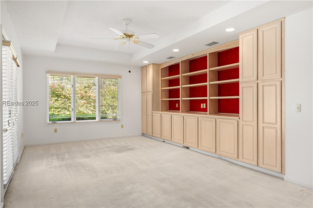 15 Oyster Bay Place