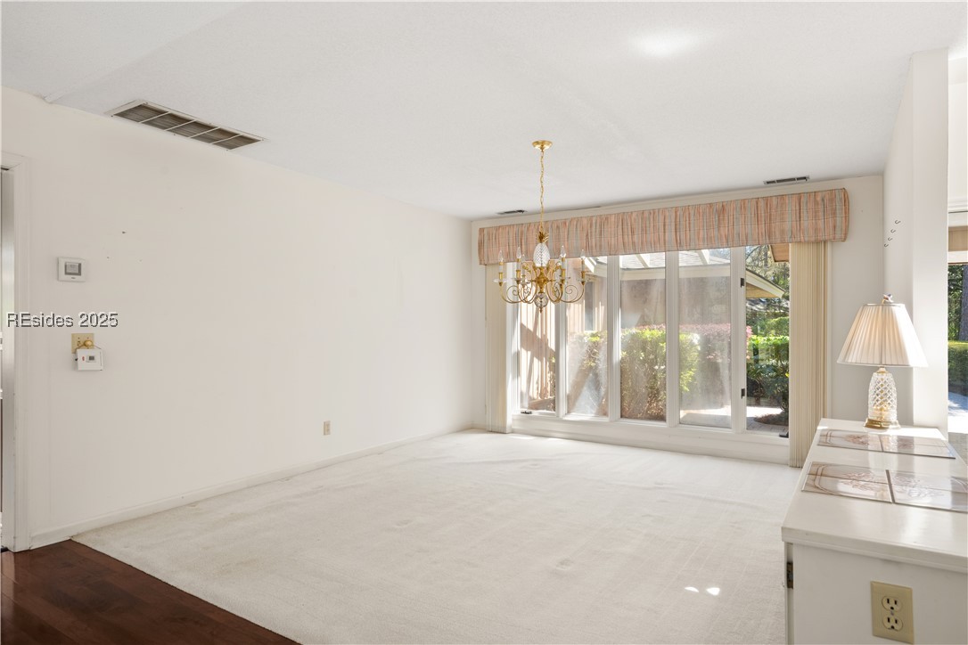 15 Oyster Bay Place