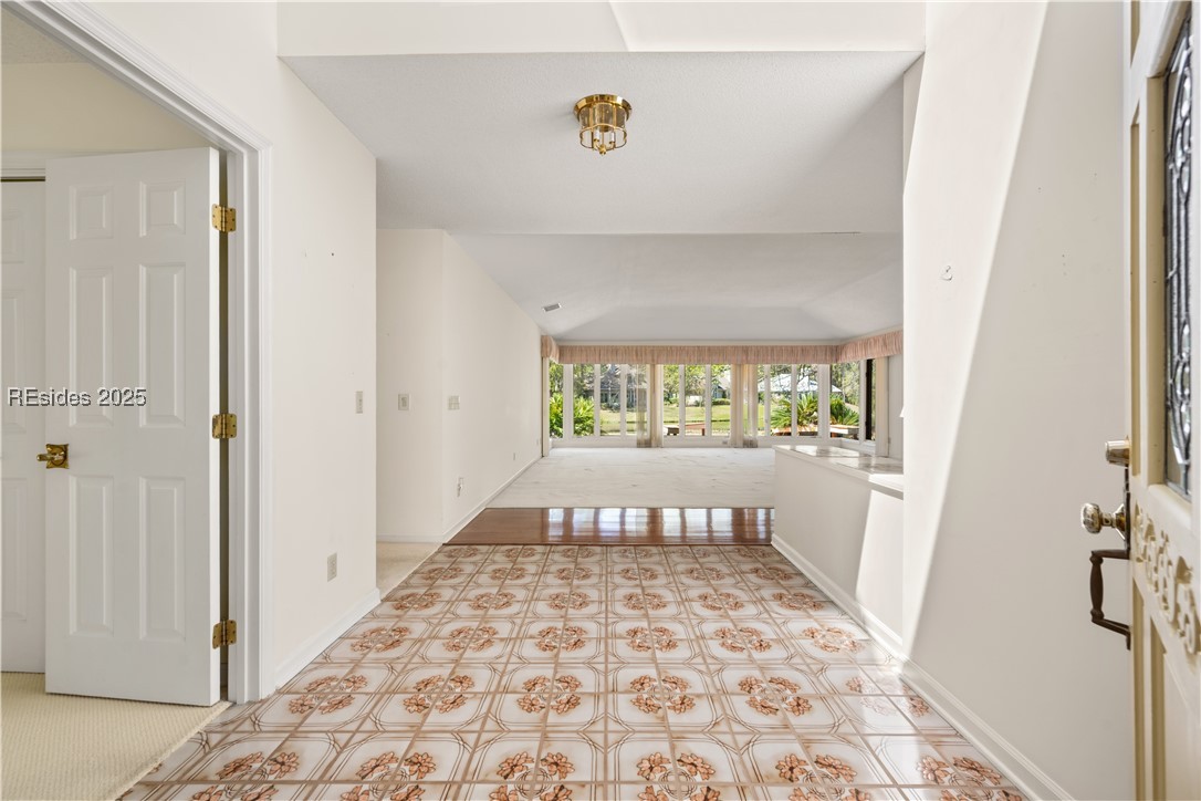 15 Oyster Bay Place