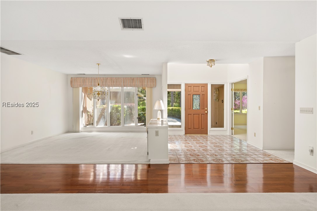 15 Oyster Bay Place