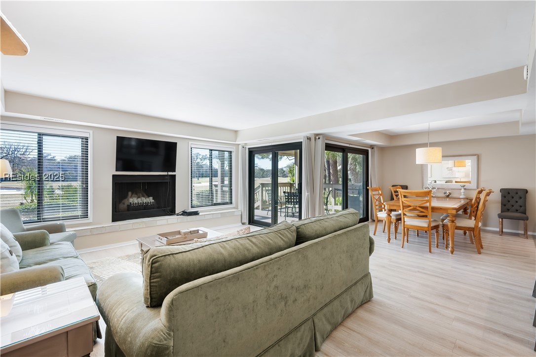 15 Carnoustie Road Unit: 5