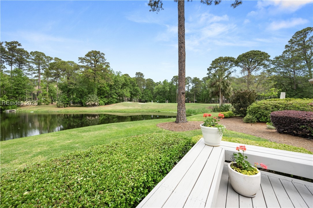 17 Oyster Bay Place