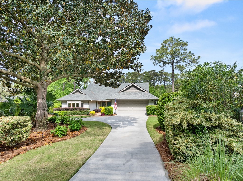 17 Oyster Bay Place
