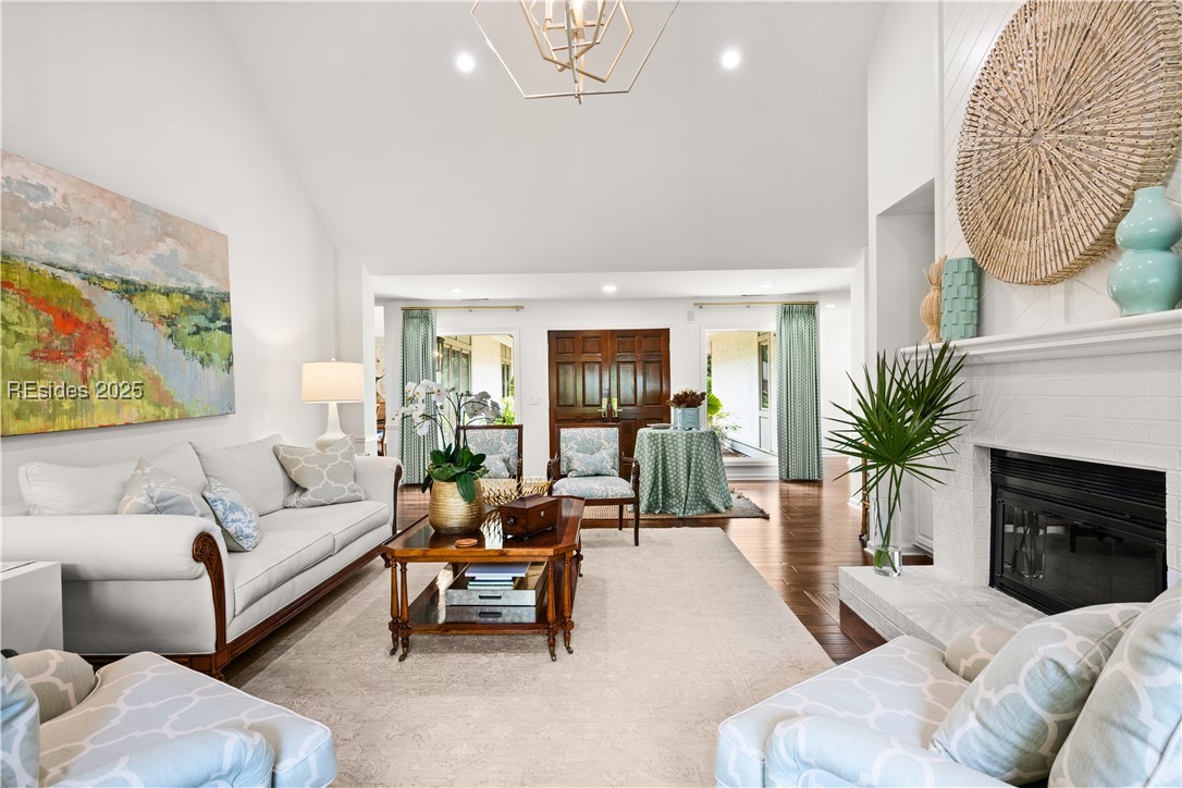 17 Oyster Bay Place