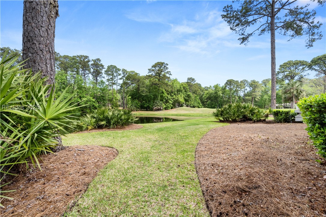17 Oyster Bay Place