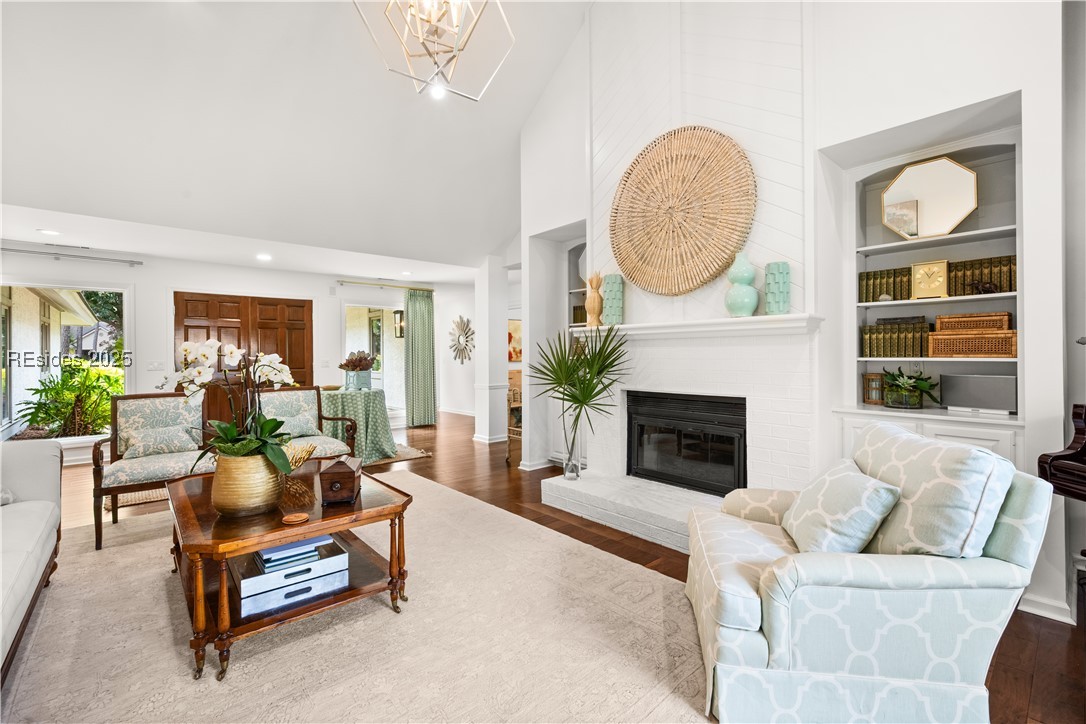 17 Oyster Bay Place