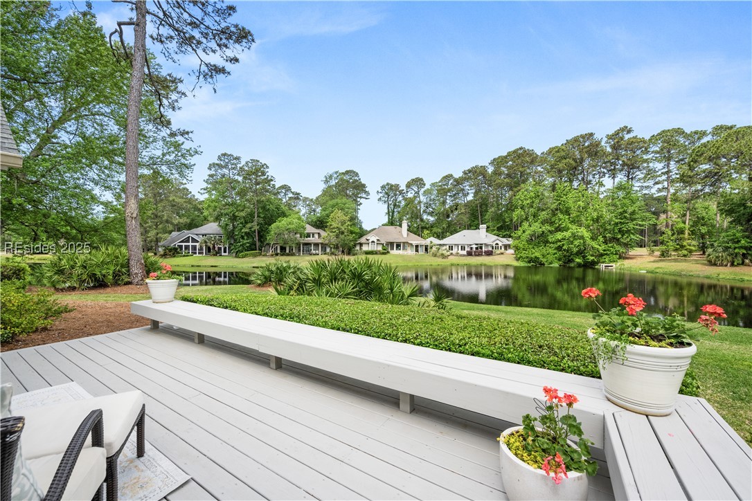 17 Oyster Bay Place