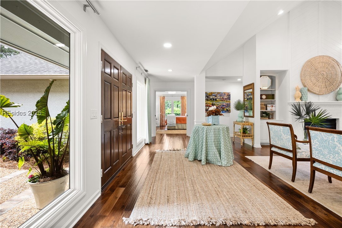 17 Oyster Bay Place
