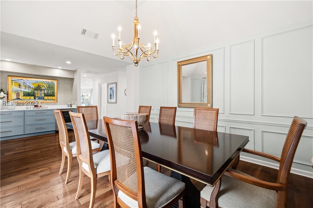17 Oyster Bay Place