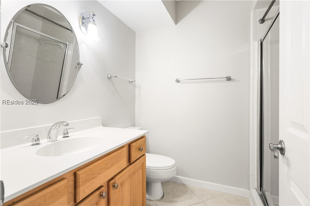 60 Carnoustie Road Unit: 902