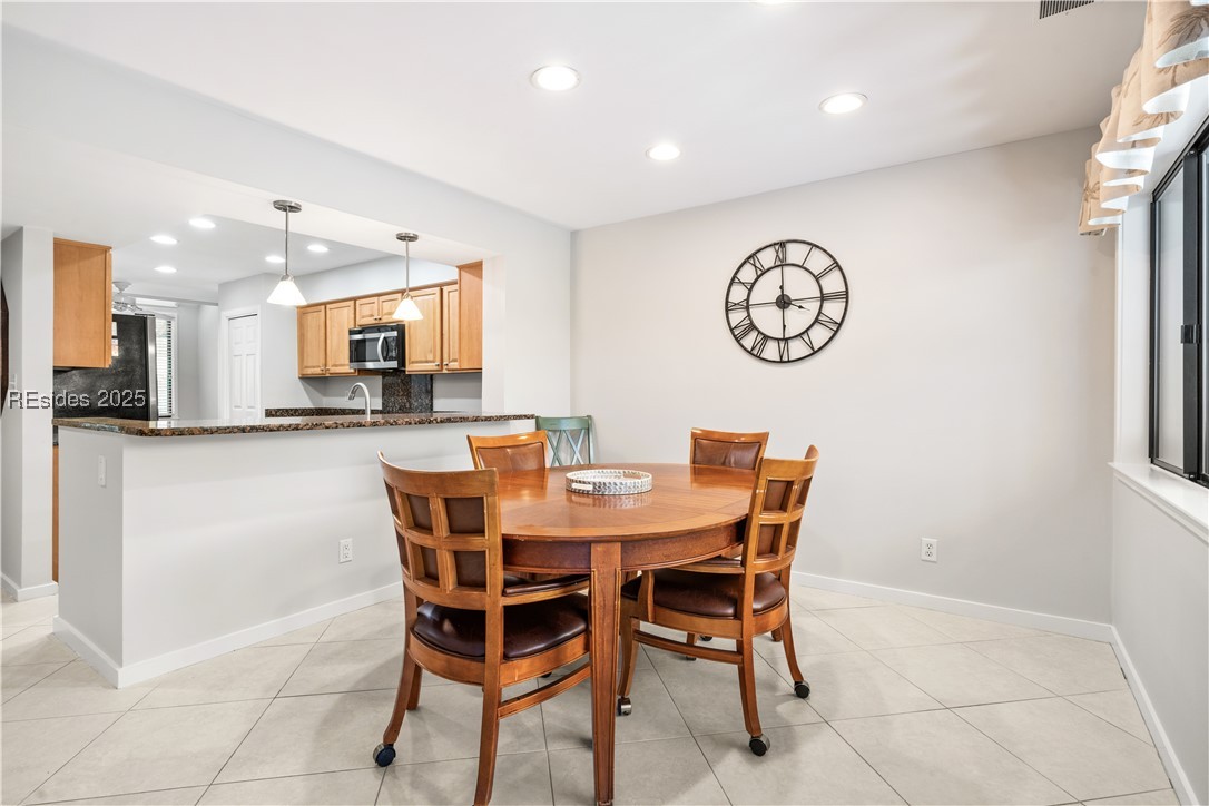 60 Carnoustie Road Unit: 902