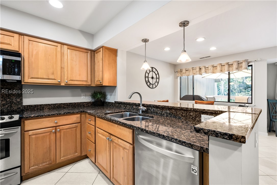 60 Carnoustie Road Unit: 902