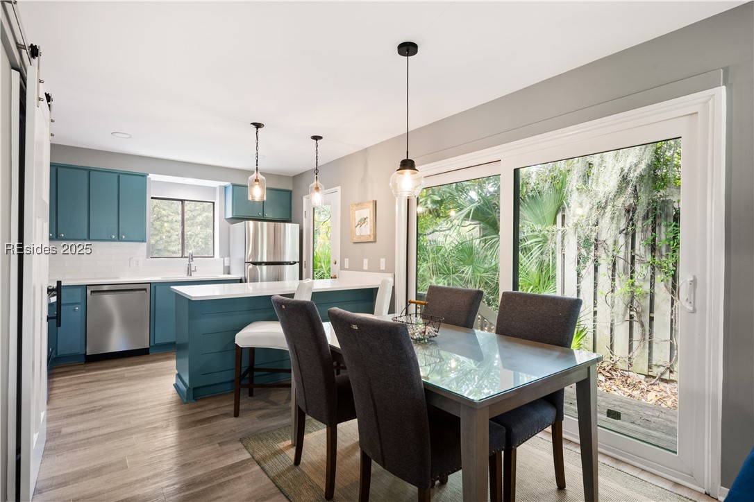 21 Haul Away Unit: 11