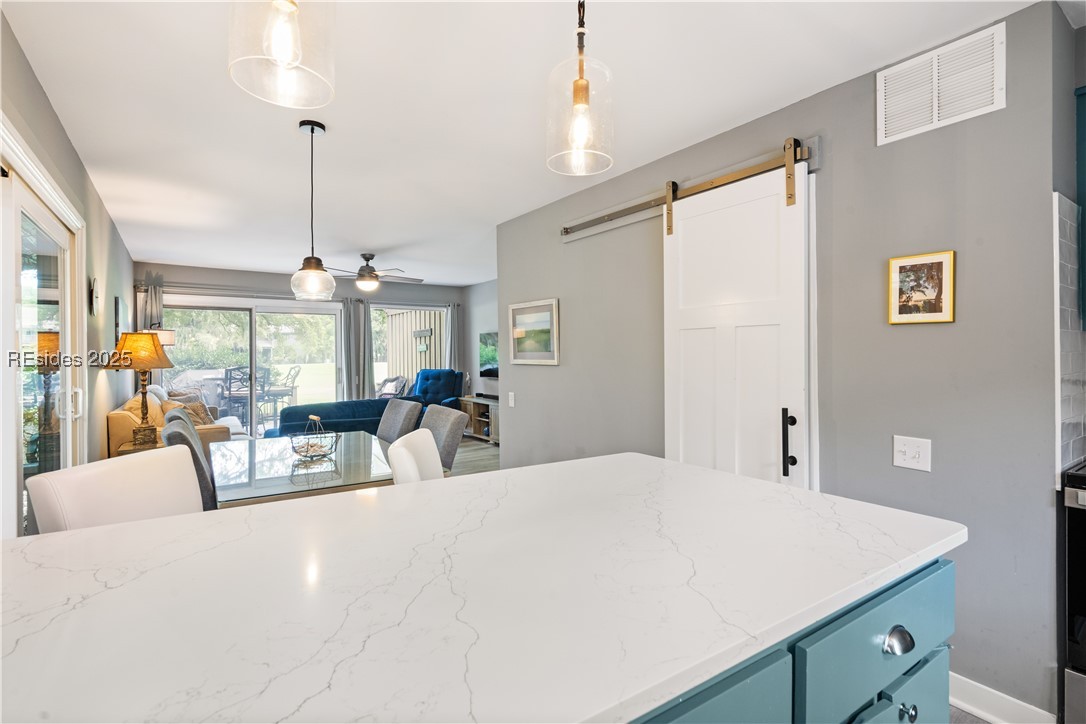 21 Haul Away Unit: 11