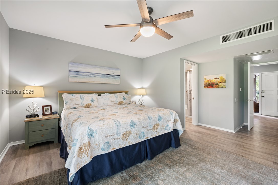 21 Haul Away Unit: 11