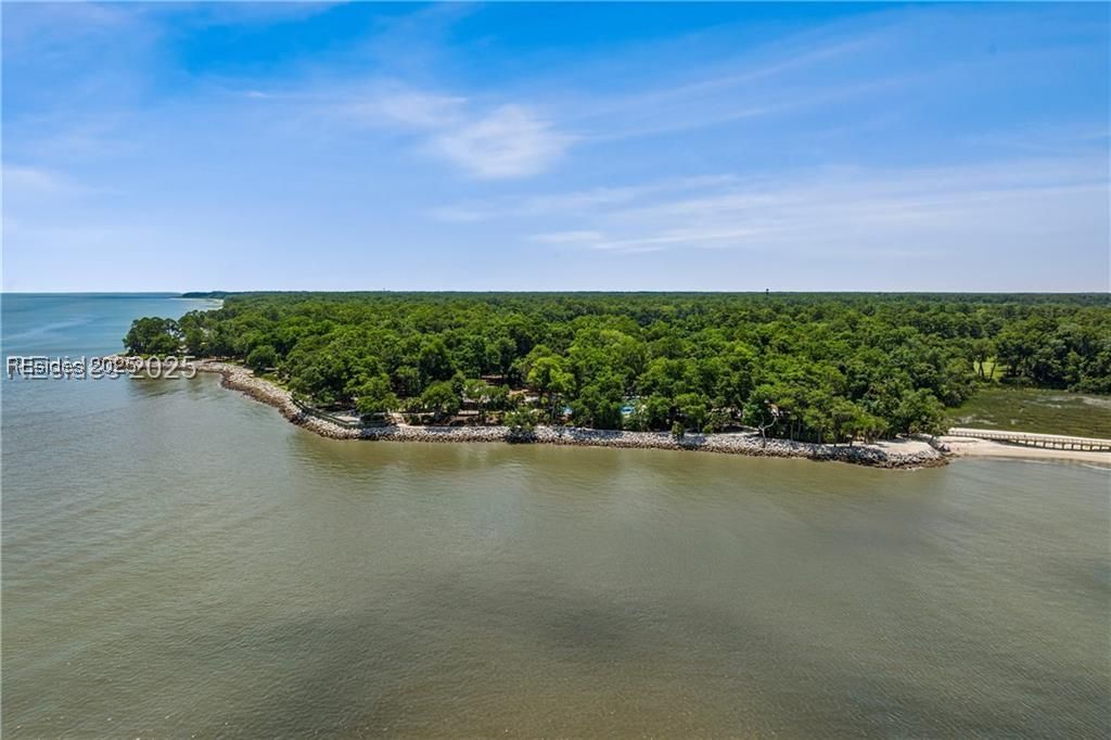 1 High Bluff Road Unit: 2006