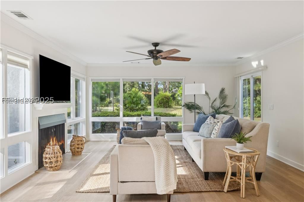 1 High Bluff Road Unit: 2006