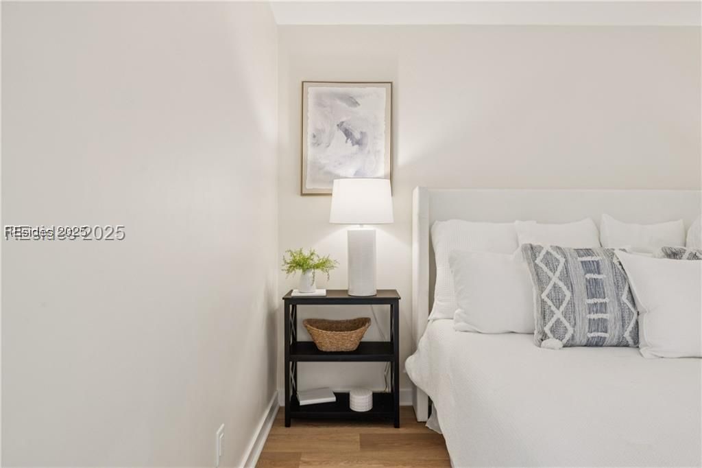 1 High Bluff Road Unit: 2006