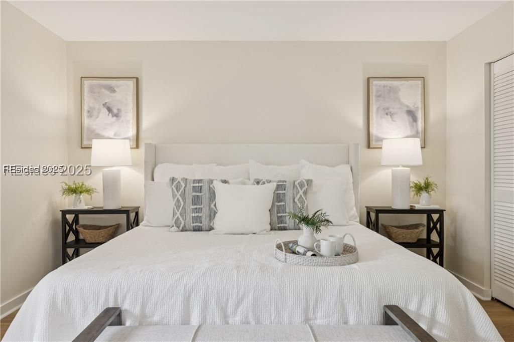 1 High Bluff Road Unit: 2006