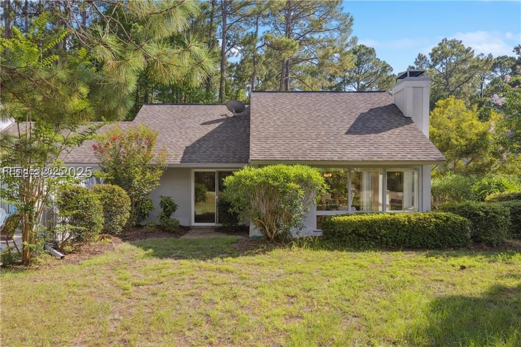 1 High Bluff Road Unit: 2006