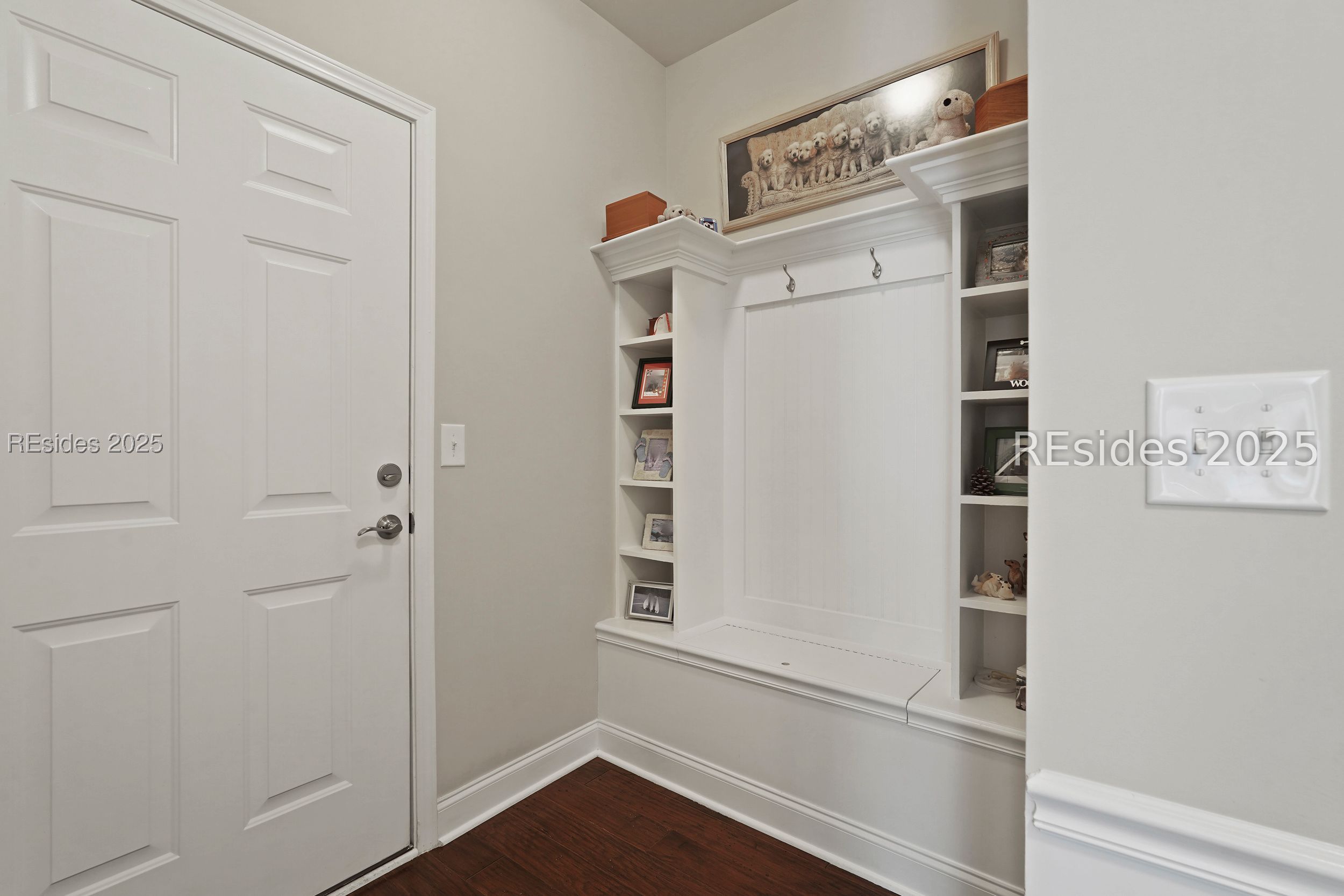 204 Mystic Point Drive