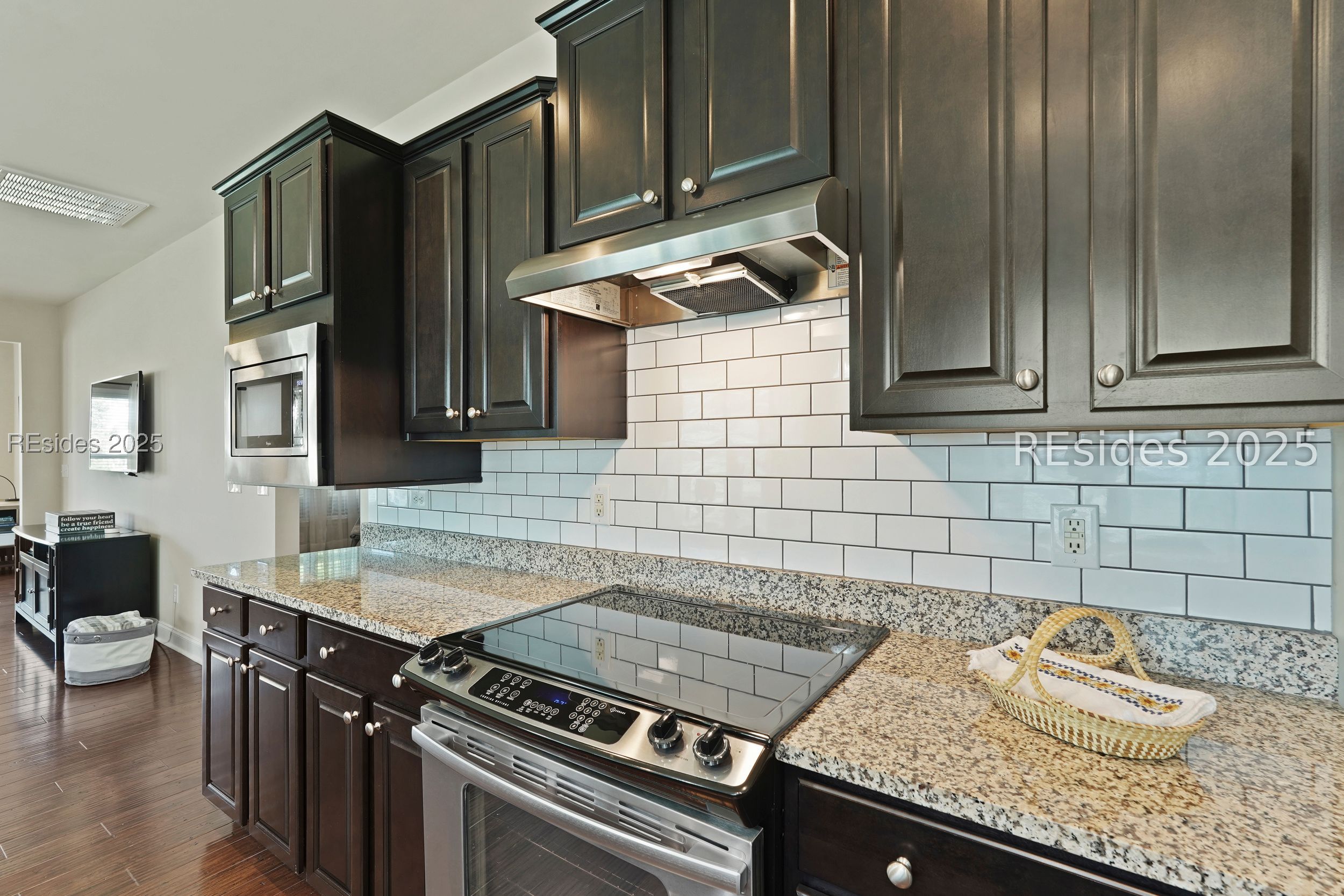 204 Mystic Point Drive