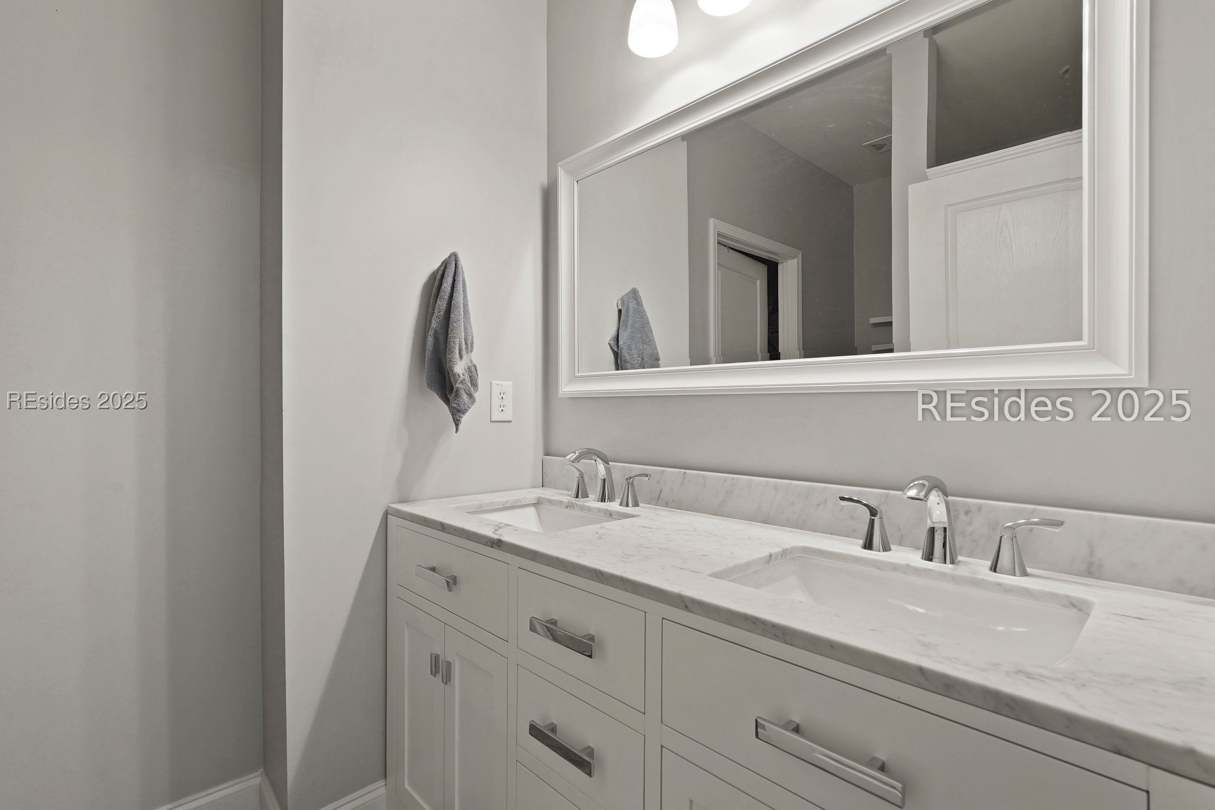 204 Mystic Point Drive