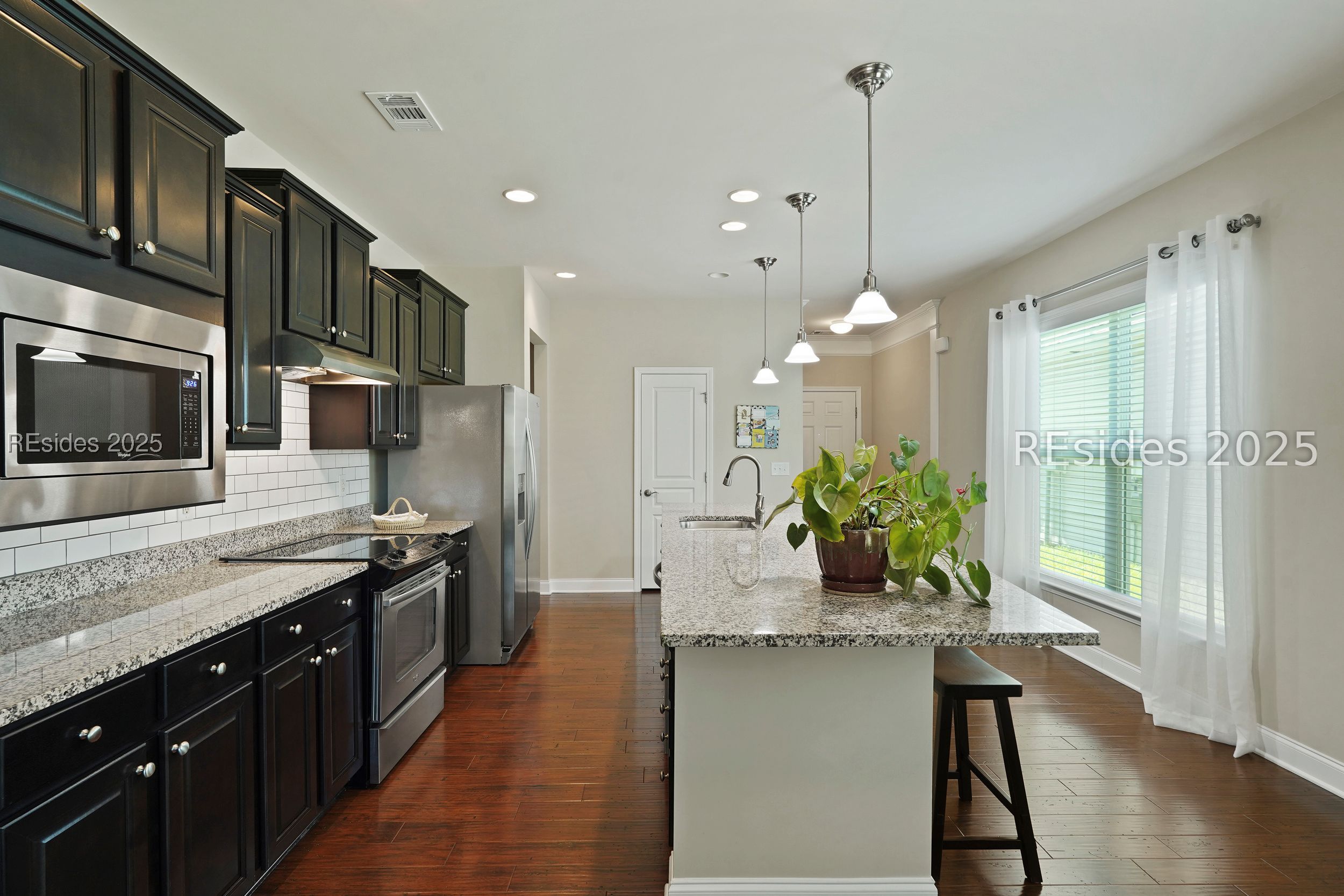 204 Mystic Point Drive