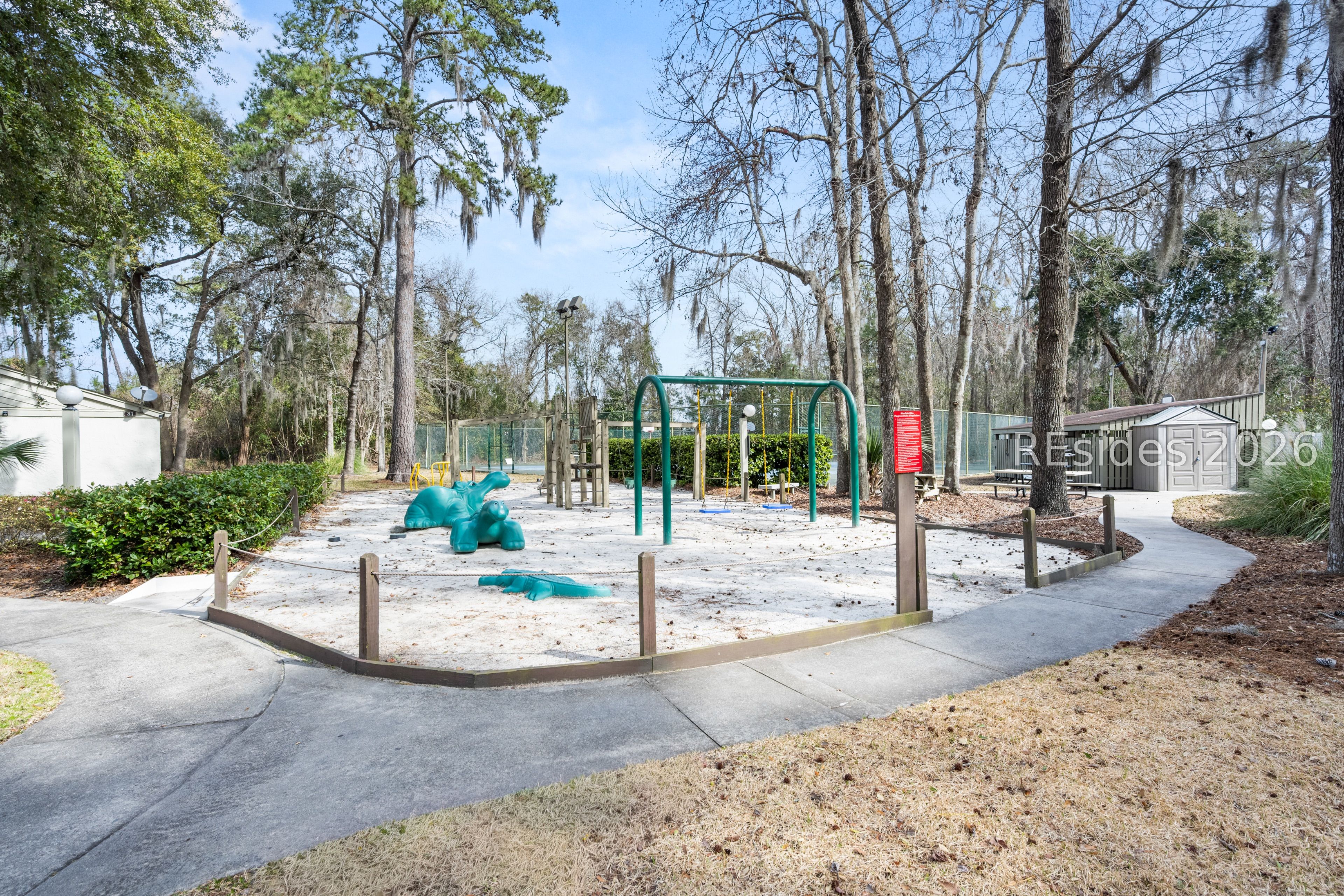 96 Mathews Drive Unit: APT 164