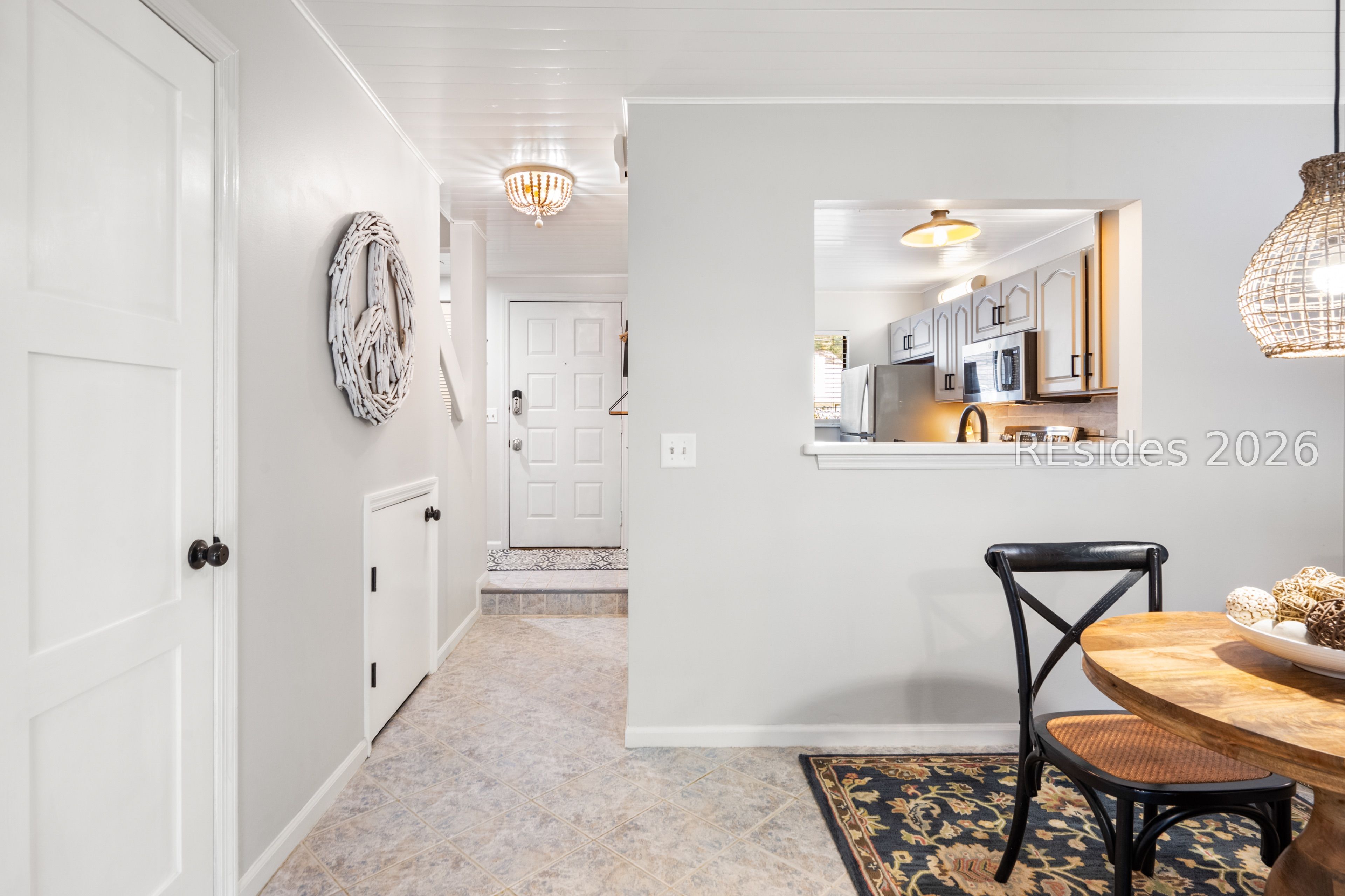 96 Mathews Drive Unit: APT 164