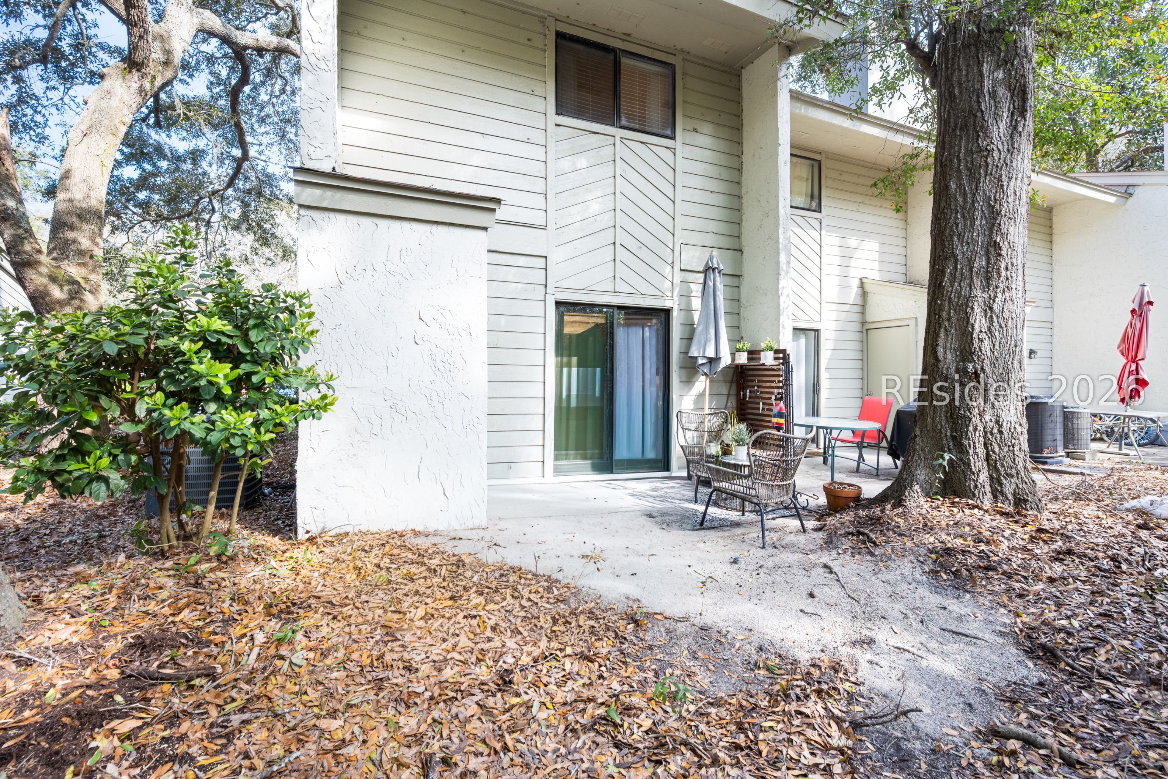 96 Mathews Drive Unit: APT 164