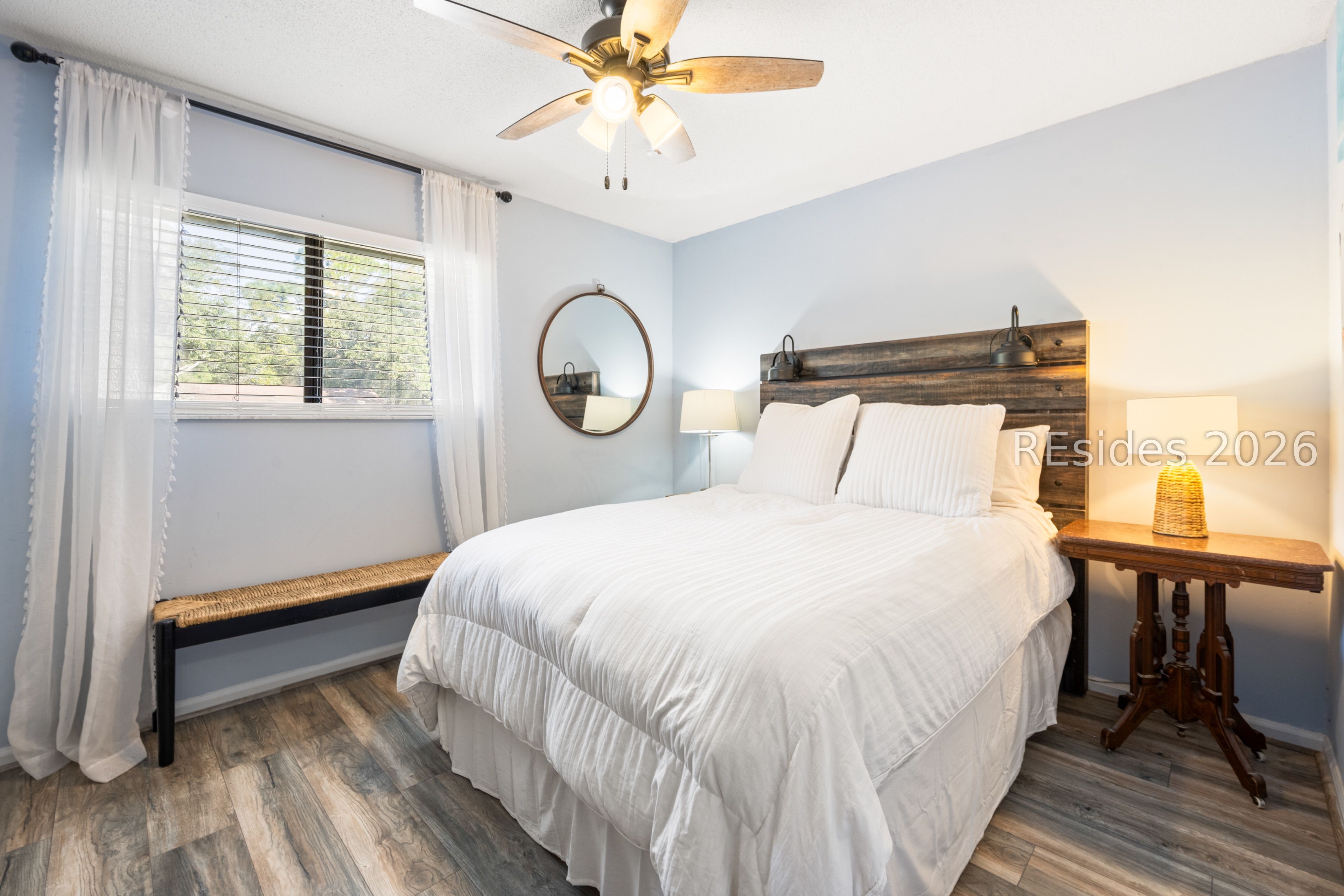 96 Mathews Drive Unit: APT 164