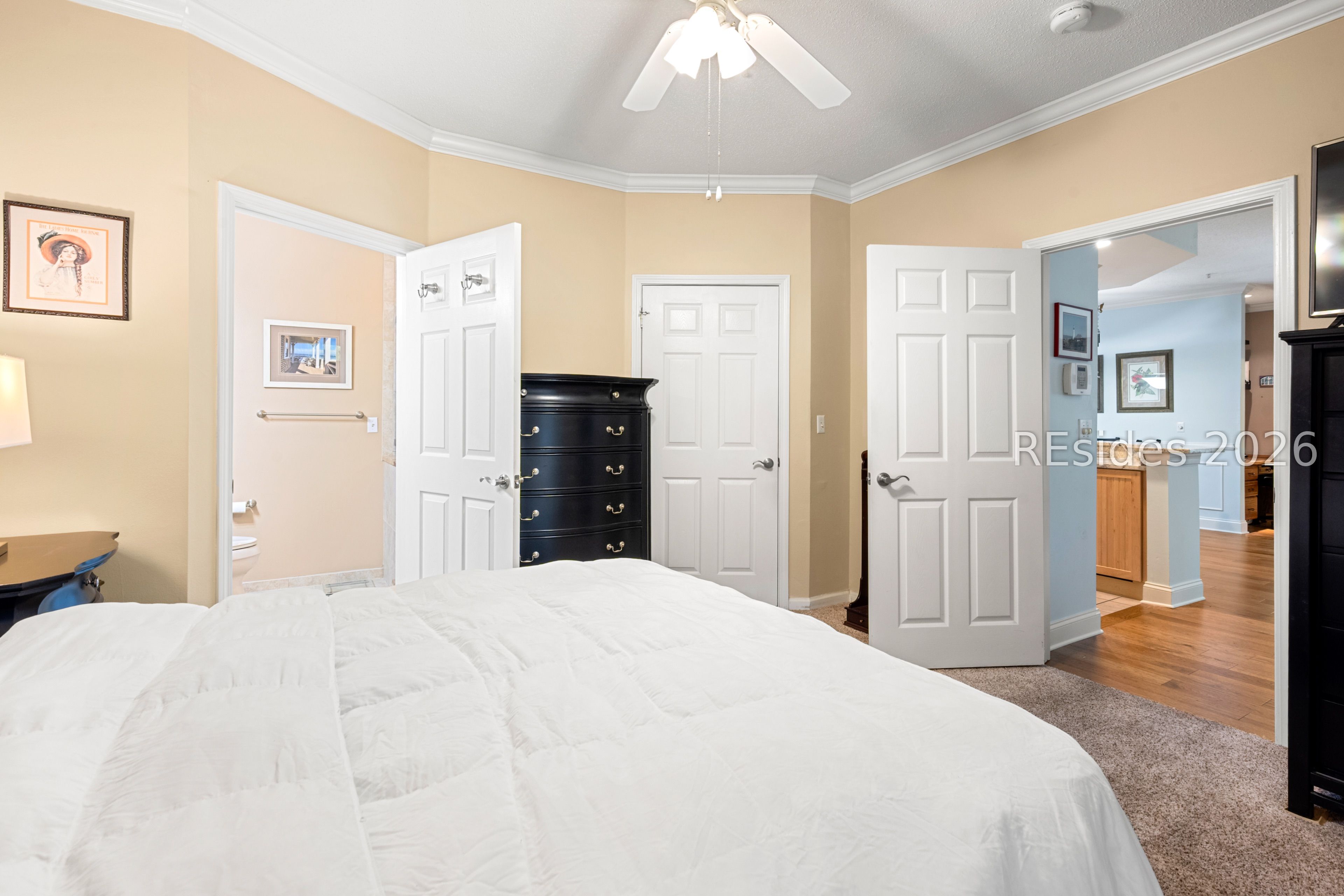 380 Marshland Road Unit: APT J14