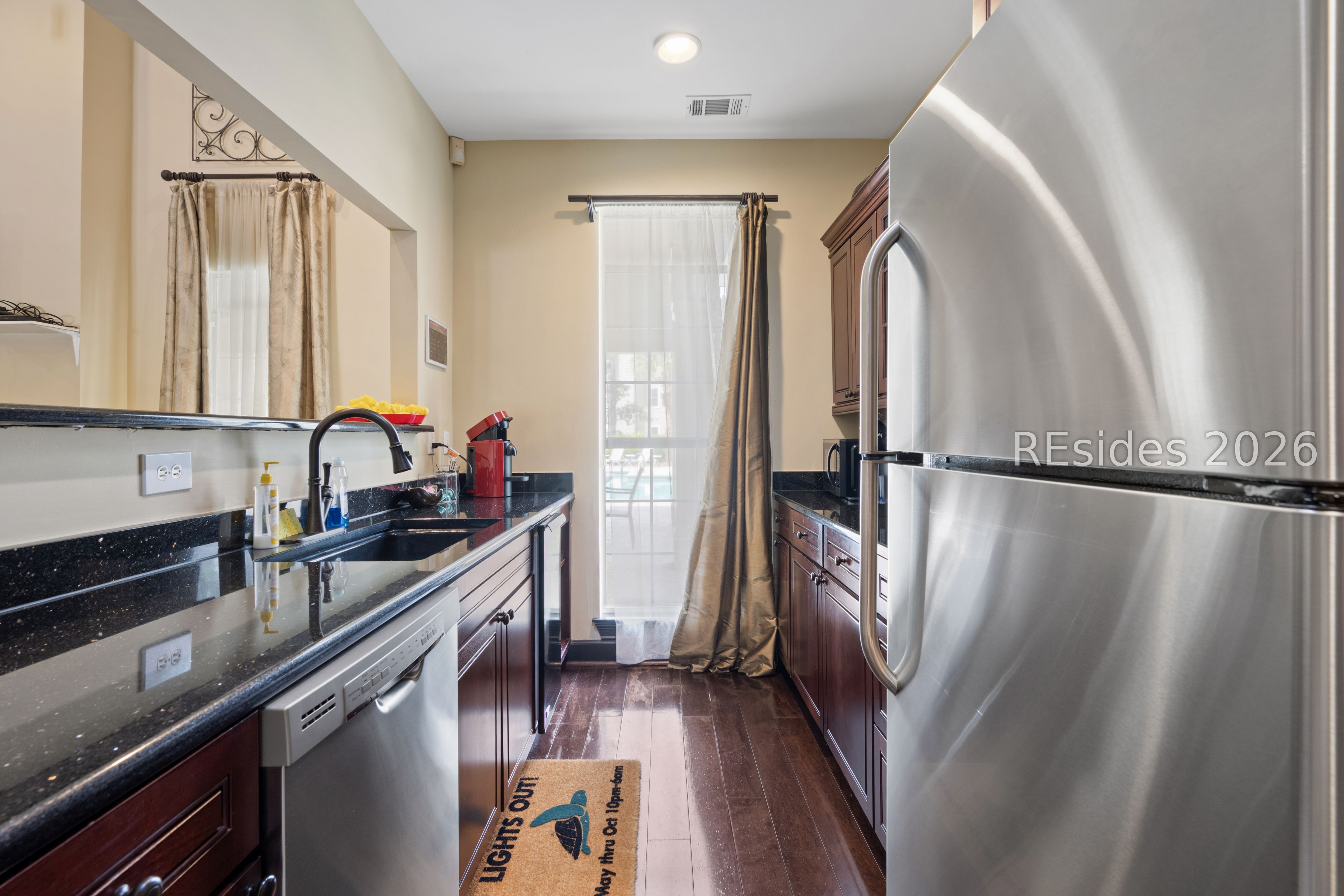 380 Marshland Road Unit: J14