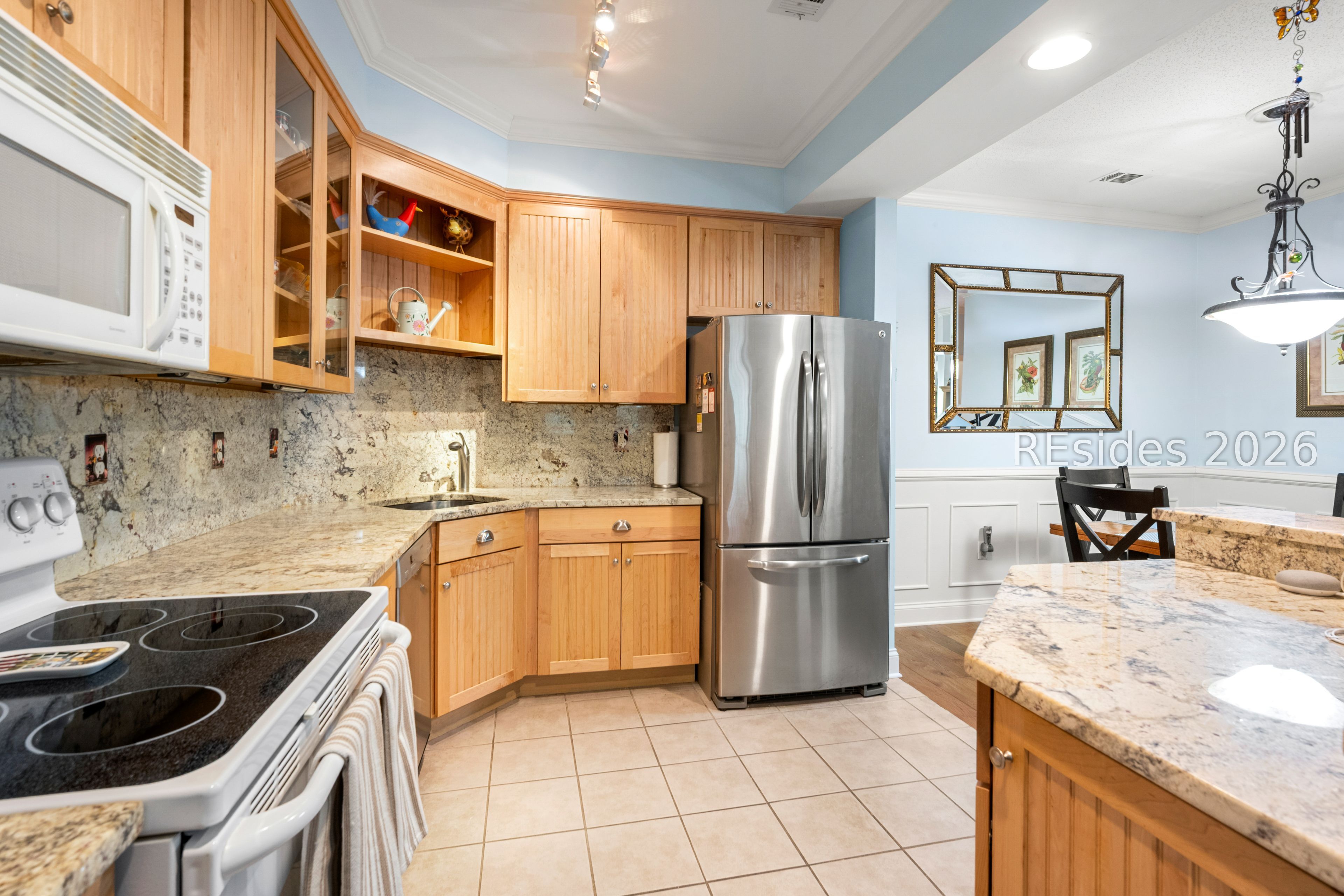 380 Marshland Road Unit: J14